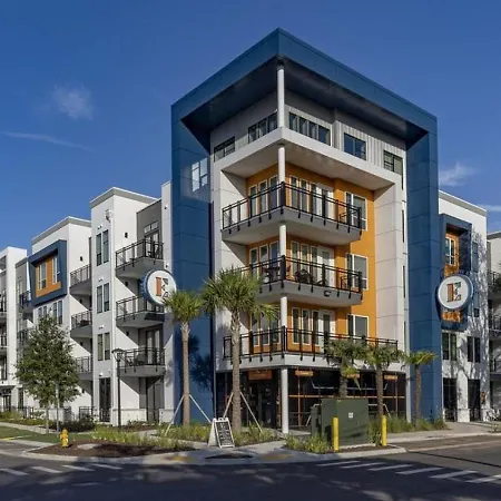 Landing At The Exchange - 1 Bedroom In San Marco